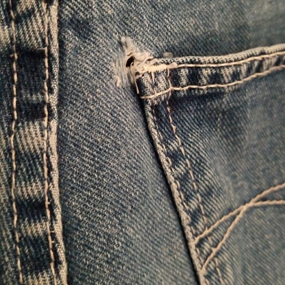 Low rise jean shorts style 2 - Picture 4 of 5